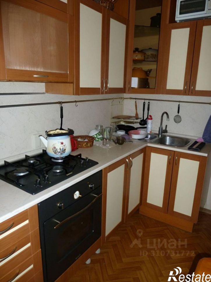 2-комн квартира Шекснинский проспект, 13,  д. 13