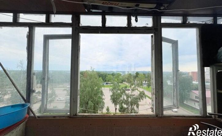 2-комн квартира ул Командарма Белова, 1,  д. 1