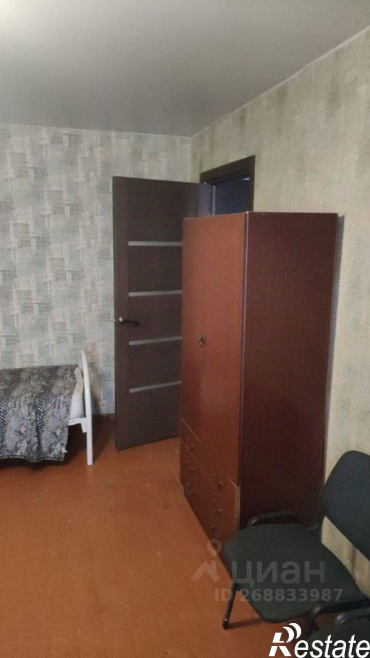 3-комн квартира ул Сталеваров, 72,  д. 72