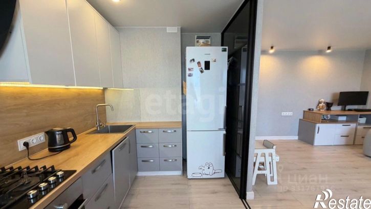 3-комн квартира ул Монтклер, 15,  д. 15