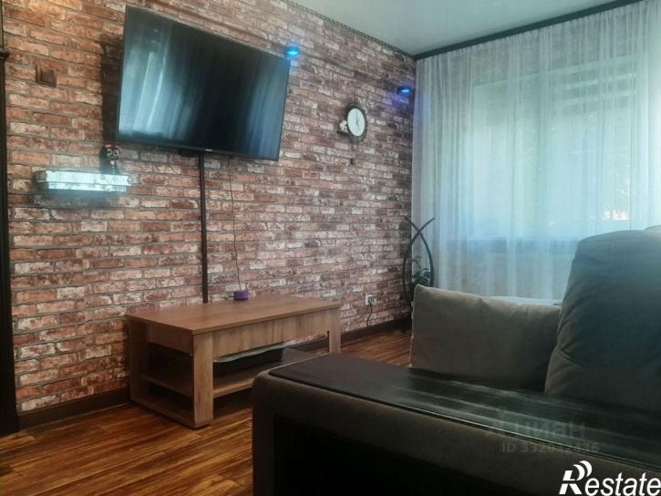 2-комн квартира пр-кт Строителей, 13,  д. 13