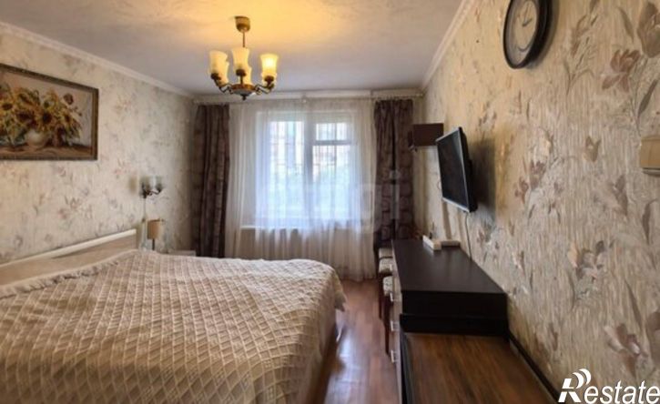 4-комн квартира ул Юбилейная, 64,  д. 64