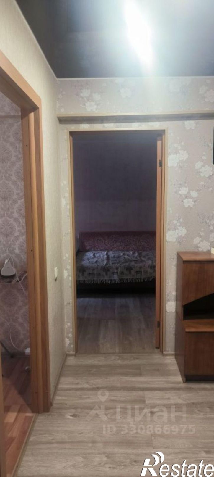 2-комн квартира пр-кт Победы, 27,  д. 27