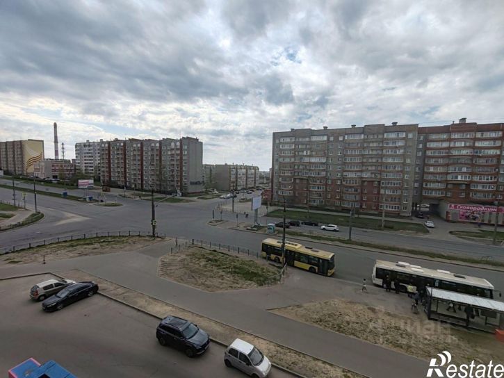 2-комн квартира Октябрьский пр-кт, 82,  д. 82