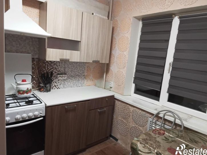 3-комн квартира ул Бардина, 27,  д. 27