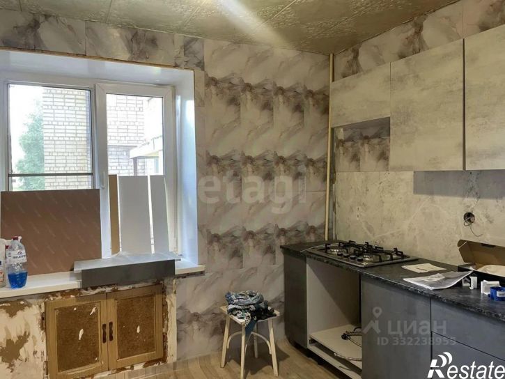 3-комн квартира ул Остинская, 48,  д. 48