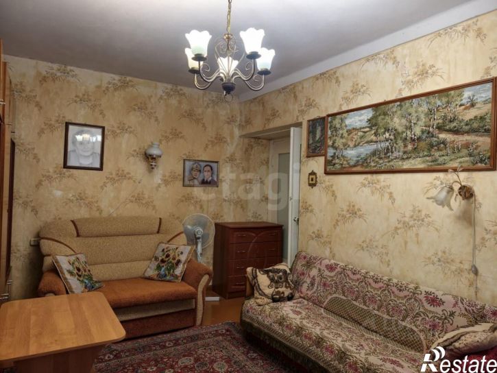 2-комн квартира ул Командарма Белова, 11,  д. 11