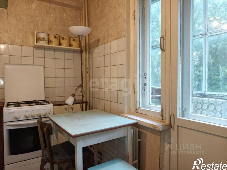 2-комн квартира ул Командарма Белова, 11,  д. 11