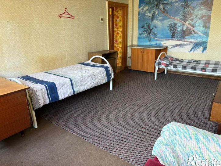 3-комн квартира б-р Доменщиков, 47,  д. 47