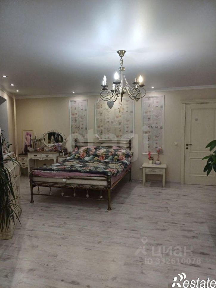 3-комн квартира ул Ленинградская, 60,  д. 60