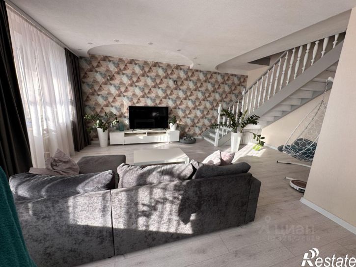 4-комн квартира ул Партизана Окинина, 12,  д. 12