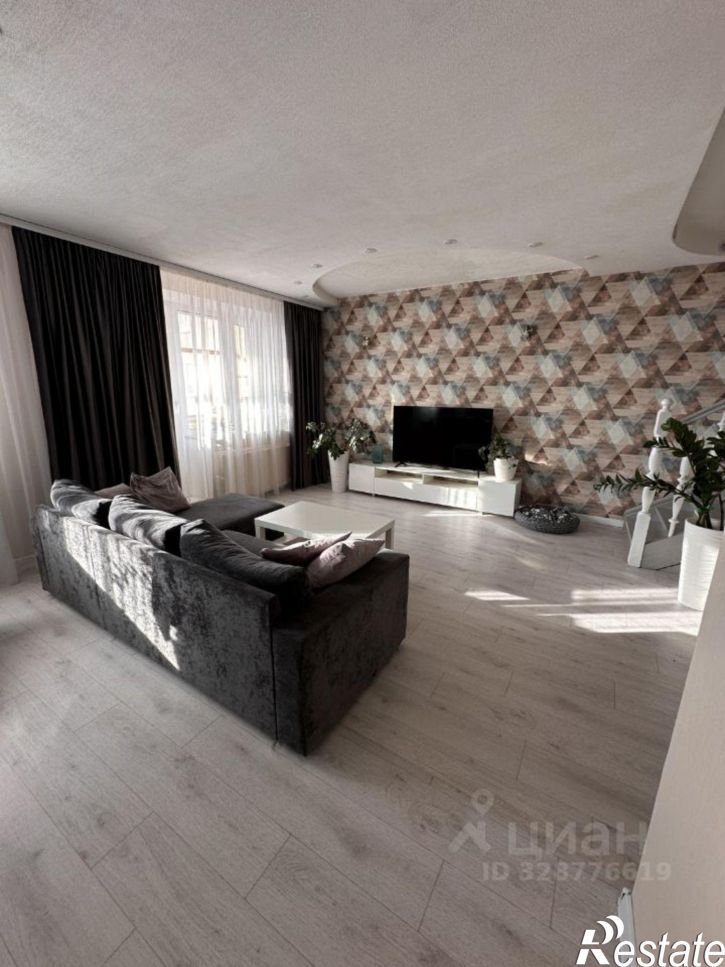 4-комн квартира ул Партизана Окинина, 12,  д. 12