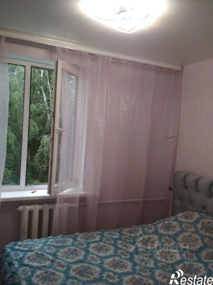 3-комн квартира пр-кт Победы, 181,  д. 181