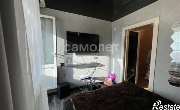 4-комн квартира ул Красная, 18,  д. 18