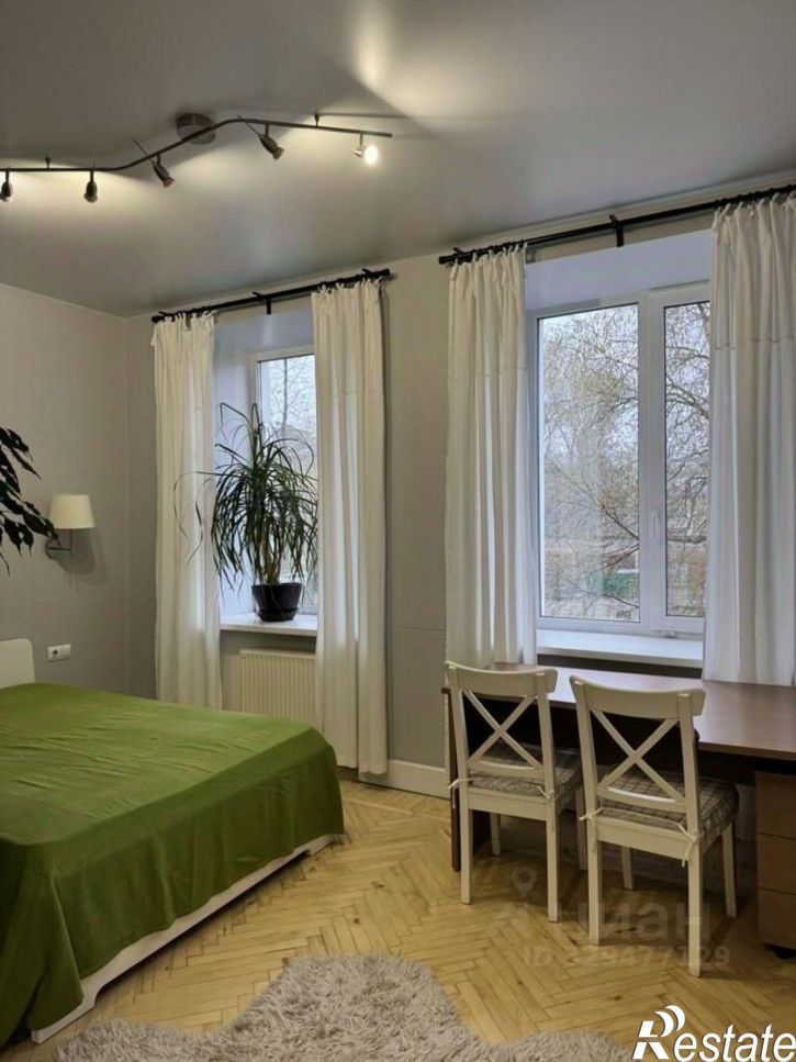 4-комн квартира ул Металлургов, 9,  д. 9