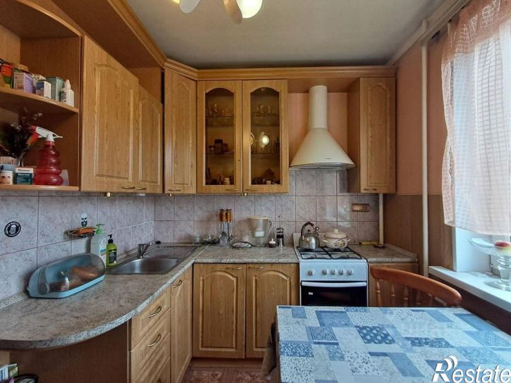 2-комн квартира пр-кт Победы, 122,  д. 122