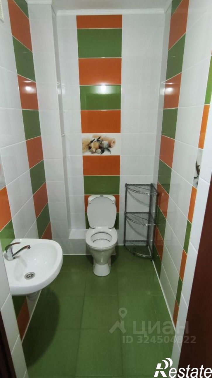 2-комн квартира Шекснинский пр-кт, 8,  д. 8