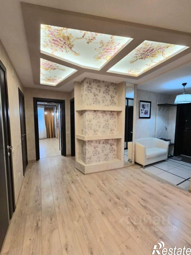 3-комн квартира ул Ленинградская, 24,  д. 24