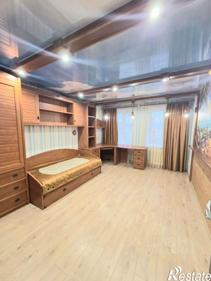 3-комн квартира ул Ленинградская, 24,  д. 24