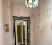 комната 68 кв м б-р Доменщиков, 43