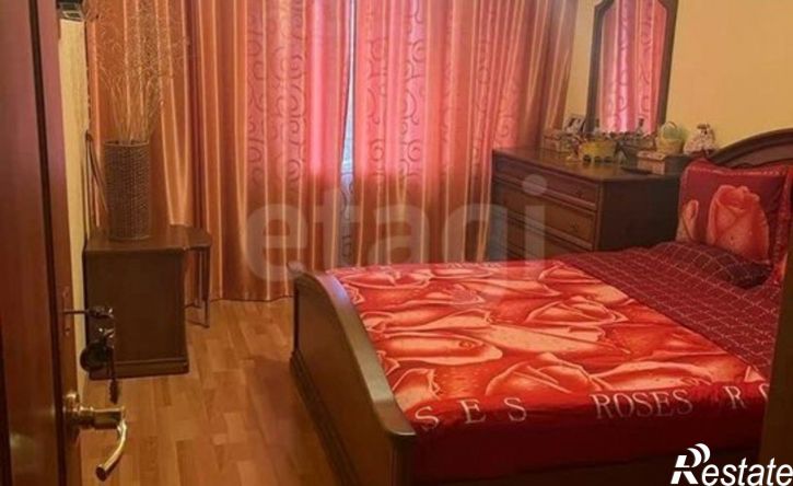 2-комн квартира пр-кт Победы, 72,  д. 72