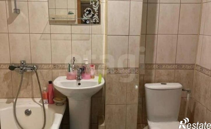2-комн квартира пр-кт Победы, 72,  д. 72