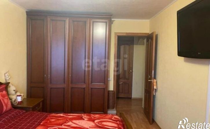 2-комн квартира пр-кт Победы, 72,  д. 72