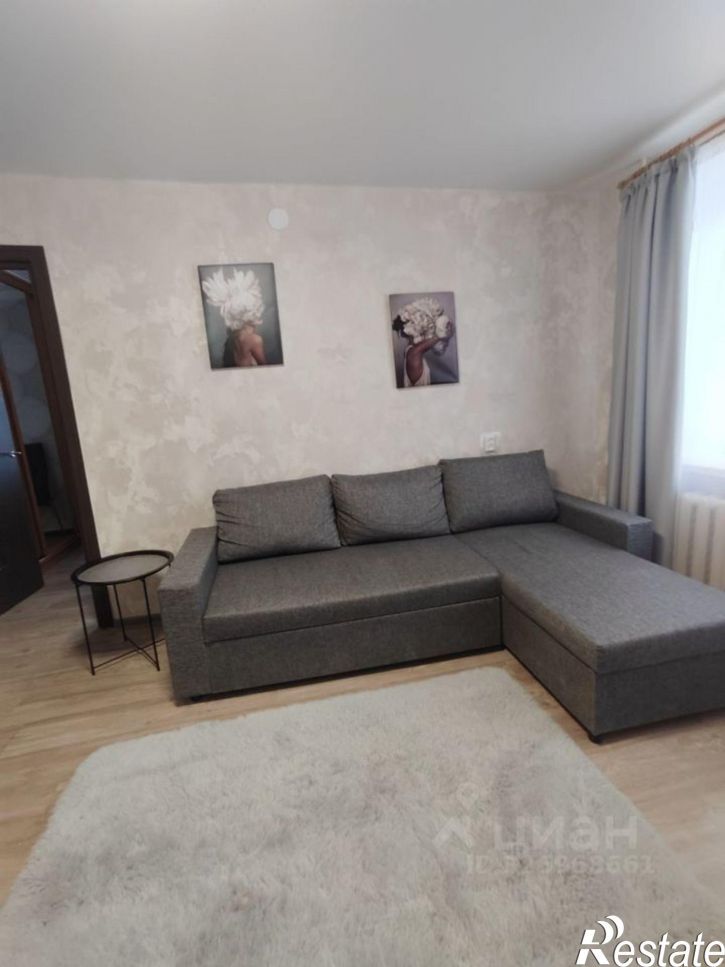 2-комн квартира ул Космонавта Беляева, 12,  д. 12