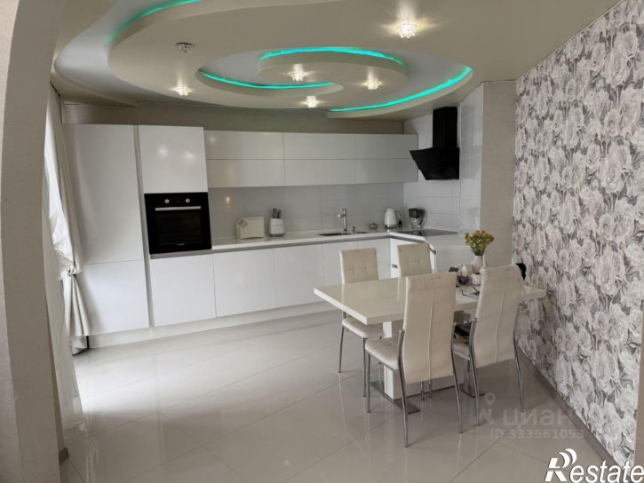 3-комн квартира ул Наседкина, 19,  д. 19