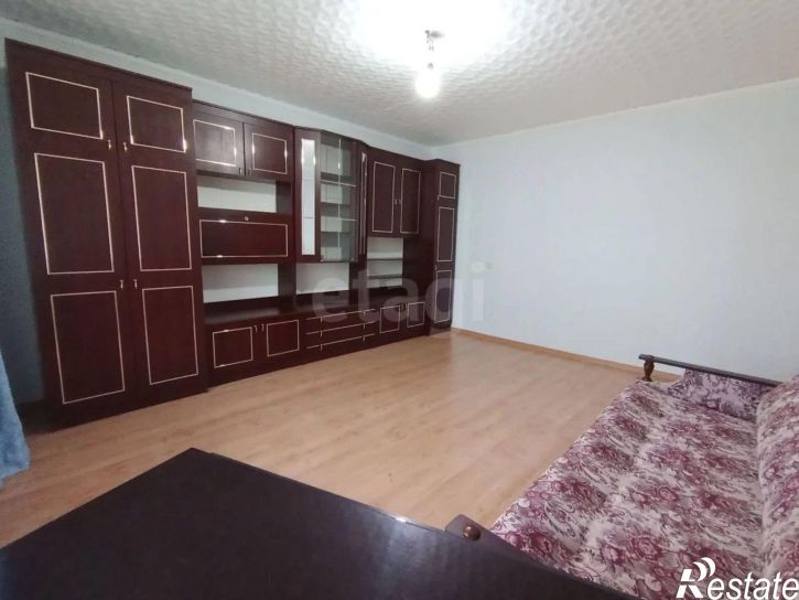 3-комн квартира ул Любецкая, 49,  д. 49
