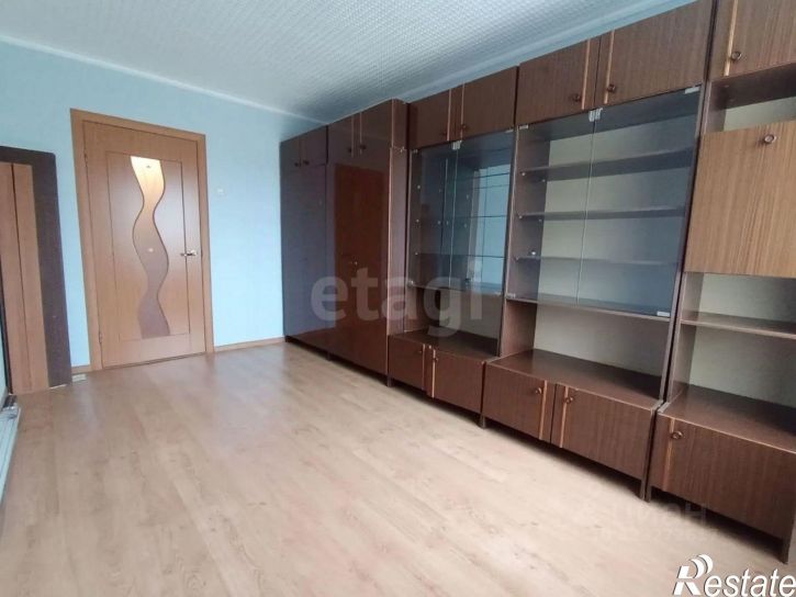 3-комн квартира ул Любецкая, 49,  д. 49