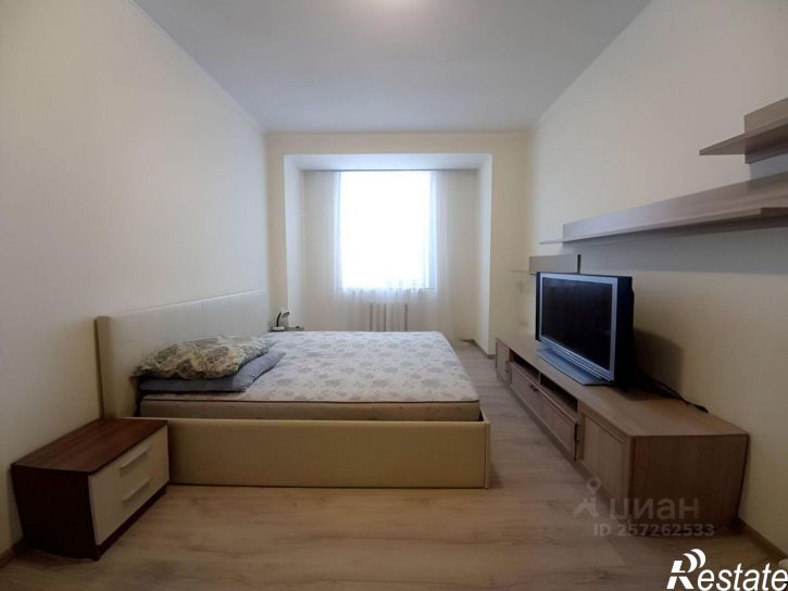 3-комн квартира улица Металлургов, 10,  д. 10