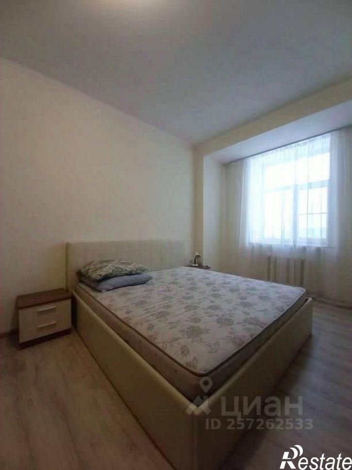 3-комн квартира улица Металлургов, 10,  д. 10