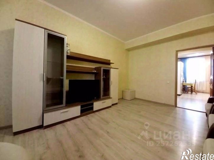 3-комн квартира улица Металлургов, 10,  д. 10