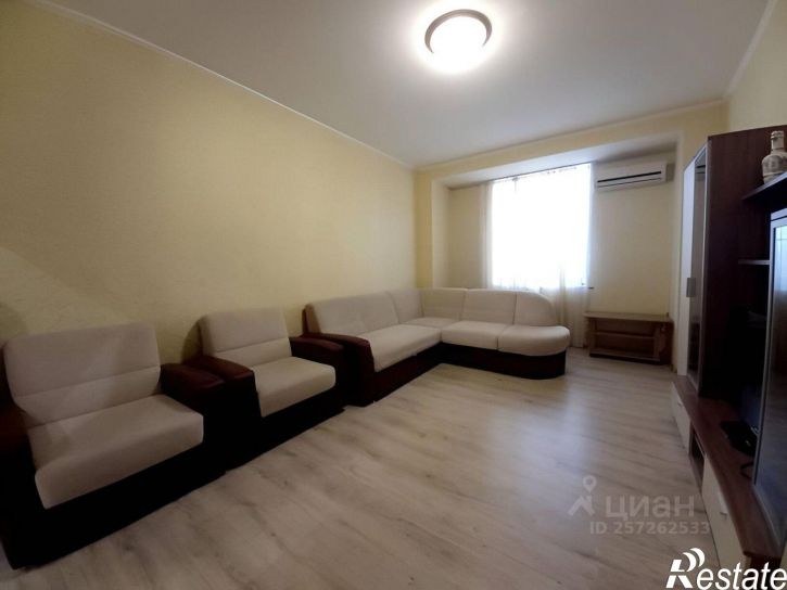 3-комн квартира улица Металлургов, 10,  д. 10