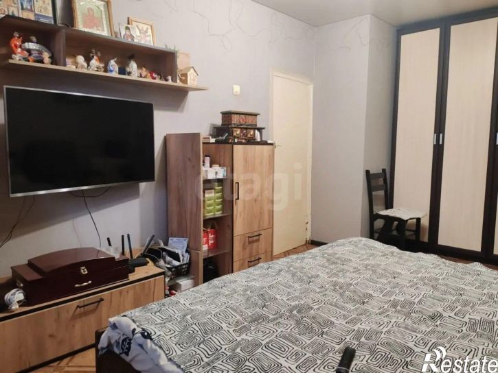 1-комн квартира улица Краснодонцев, 28,  д. 28
