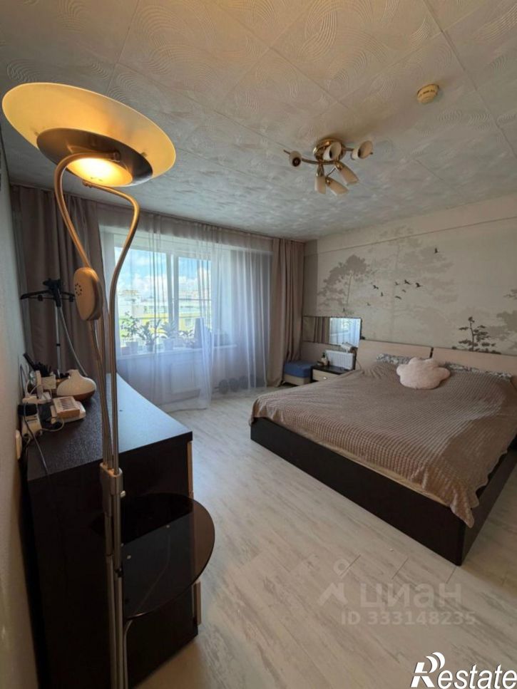 2-комн квартира Ленинградская улица, 37,  д. 37