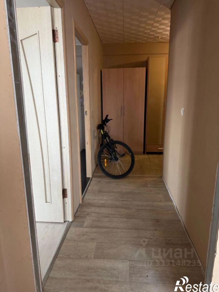 2-комн квартира Ленинградская улица, 37,  д. 37