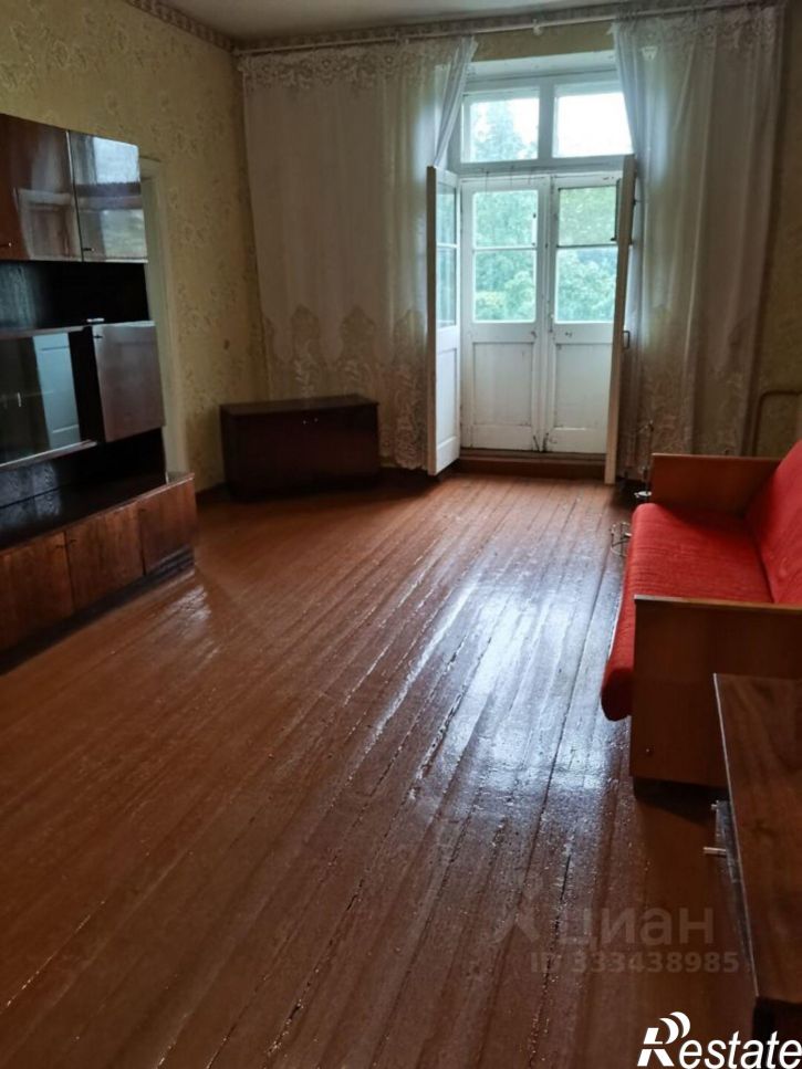 3-комн квартира улица Металлургов, 13А,  д. 13А