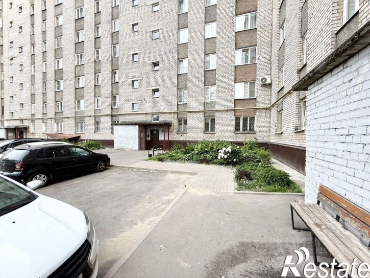 4-комн квартира улица Химиков, 12,  д. 12