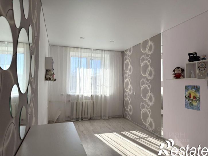 3-комн квартира улица Краснодонцев, 23,  д. 23