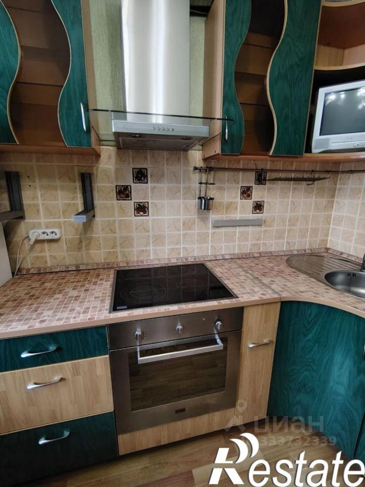 2-комн квартира Любецкая улица, 23,  д. 23
