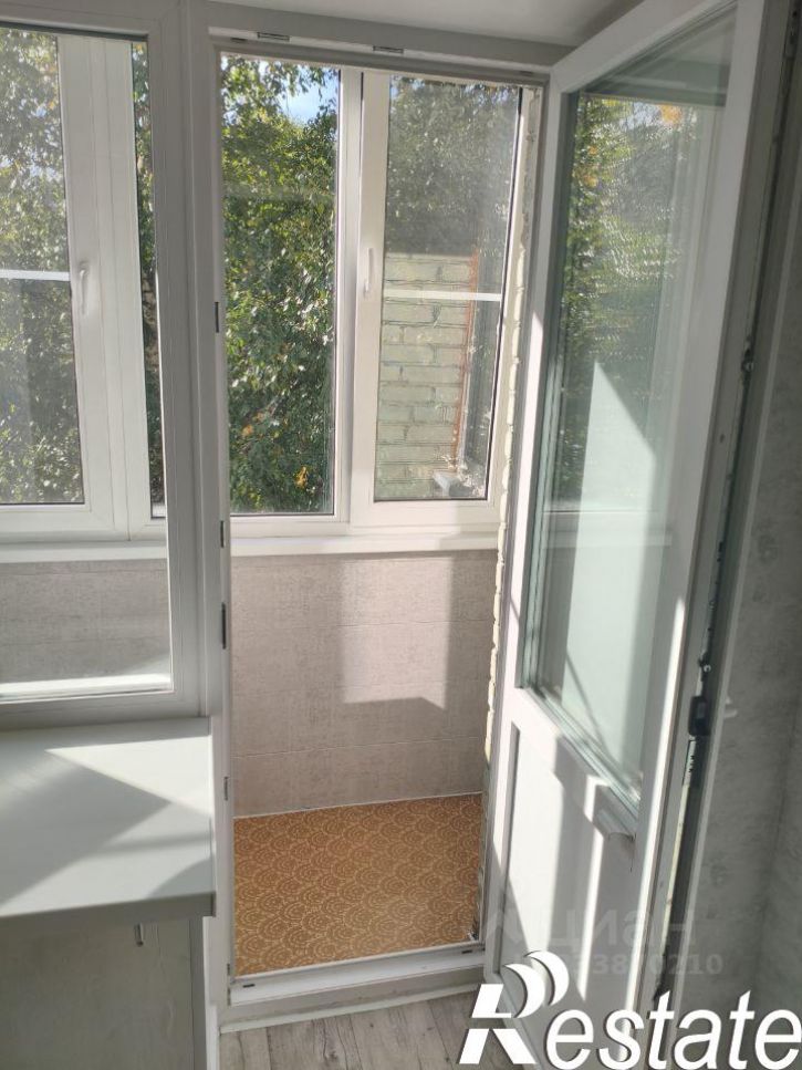2-комн квартира улица Бардина, 1,  д. 1