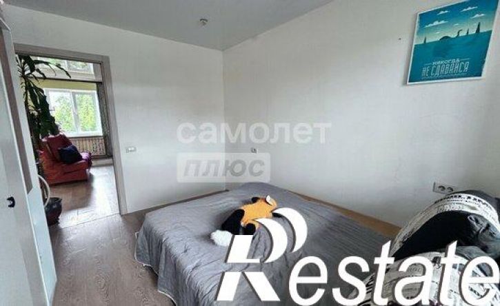 3-комн квартира проспект Победы, 151,  д. 151