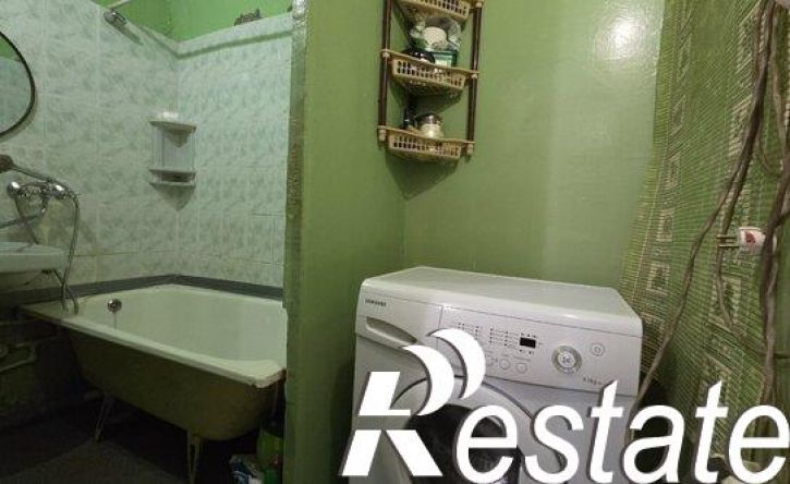 4-комн квартира Любецкая улица, 25,  д. 25