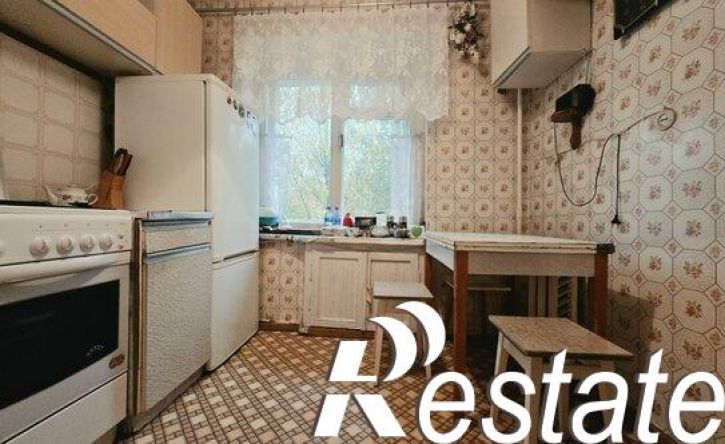 3-комн квартира улица Моченкова, 22,  д. 22