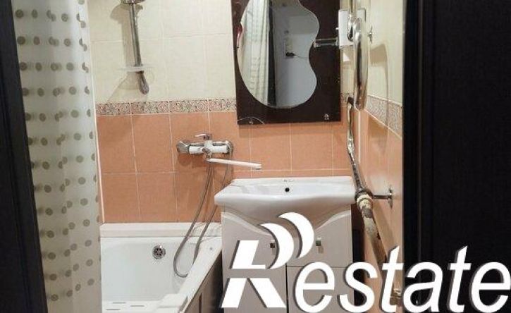 2-комн квартира улица Краснодонцев, 56,  д. 56